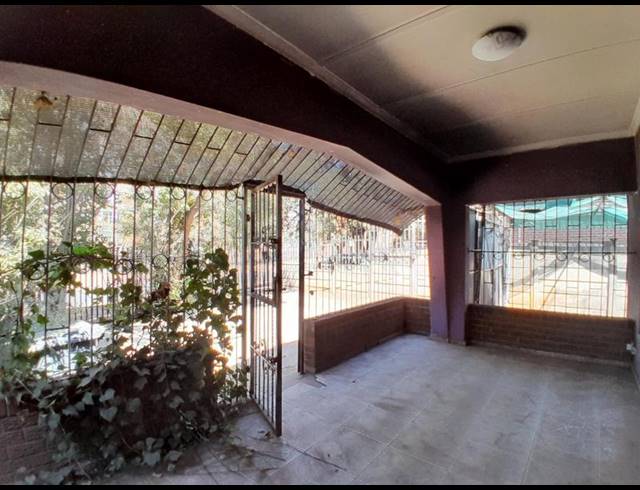 3 BEDROOM HOUSE FOR SALE IN WESPARK